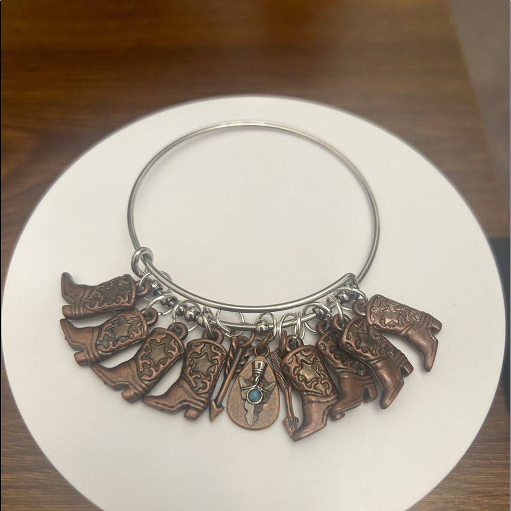 Western bracelet